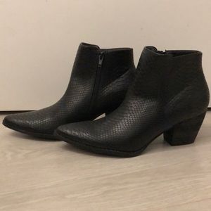 Coconuts by Matisse Astoria Boot